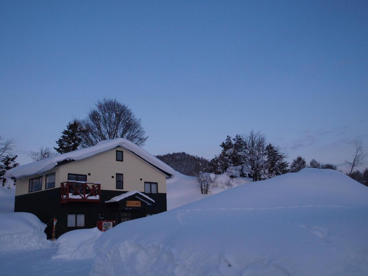 Niseko Tabi-Tsumugi Backpackers Hostel Kutchan Ngoại thất bức ảnh